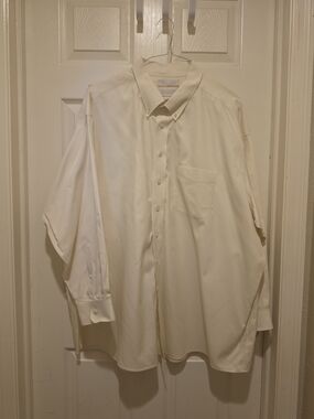 Roundtree & Yorke Gold Label Button-Up Pale Yellow Dress Shirt Size 20  35